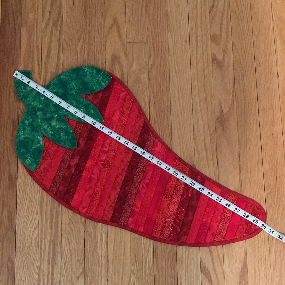 Handmade pepper 🌶 table runner - Picture 2 of 5
